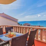 Sunsee Apartment