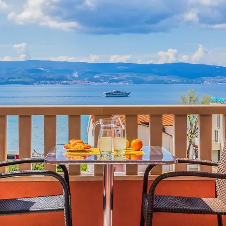 Sunsee Apartamento Duće